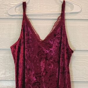 Torrid Burgundy Crushed Velvet Lace Tank Top SZ 0 (LARGE) Cami Y2K WHIMSIGOTH